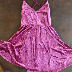 NWT Velvet Dress size Small